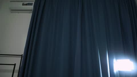 Snapshot of amilifox1 chatting on 07-28-26, 06:20 amilifox1 online show from 07-28-26, 06:20