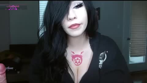 Snapshot of amilustxx chatting on 01-09-25, 04:49 amilust online show from 01-09-25, 04:49