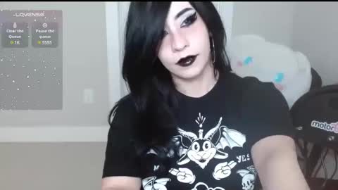 Snapshot of amilustxx chatting on 03-09-25, 04:55 amilust online show from 03-09-25, 04:55