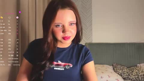 Snapshot of aminaliven chatting on 05-26-26, 04:25 aminaliven online show from 05-26-26, 04:25