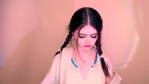 Amina online show from 03-10-26, 11:32