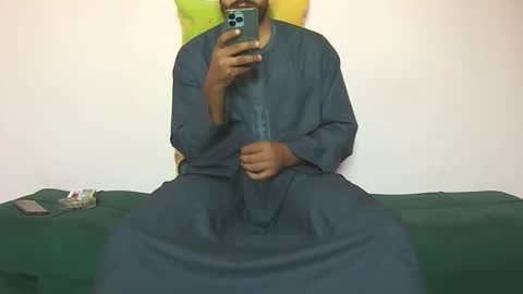 Amir online show from 11-20-25, 11:21