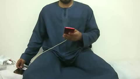 Amir online show from 05-11-26, 01:28