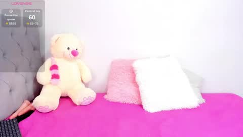 Snapshot of amira_princesswc chatting on 06-01-26, 07:26 amira_princesswc online show from 06-01-26, 07:26