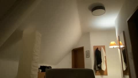 amirsds3298129 online show from 06-10-26, 09:14