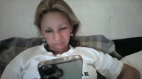 Paula D online show from 07-15-26, 05:45