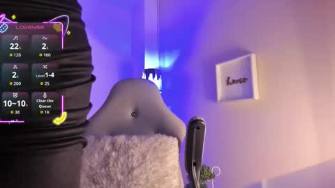 Amelya online show from 01-15-26, 08:01