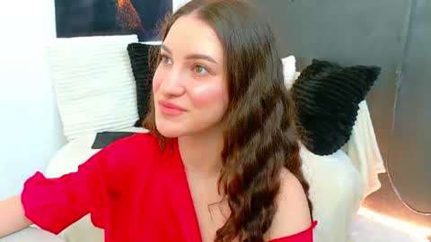Amira online show from 06-24-26, 04:22