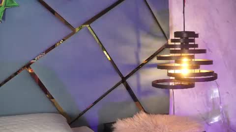 Snapshot of ammy_durand chatting on 07-12-26, 07:05 ammy durand online show from 07-12-26, 07:05