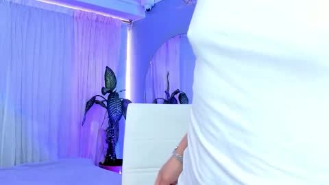 Ammy Nova online show from 01-07-26, 08:11