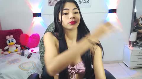 Snapshot of ammyy_wood_ chatting on 10-11-25, 04:12 ammyy_wood_ online show from 10-11-25, 04:12