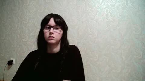 Amomira online show from 11-29-25, 10:07