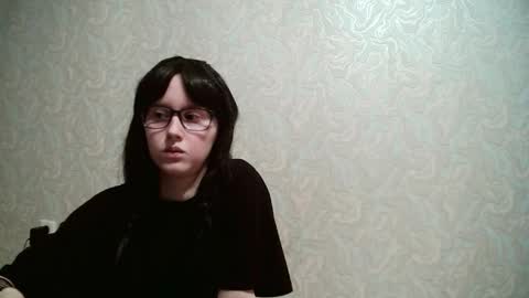 Amomira honeyx online show from 12-16-25, 07:24