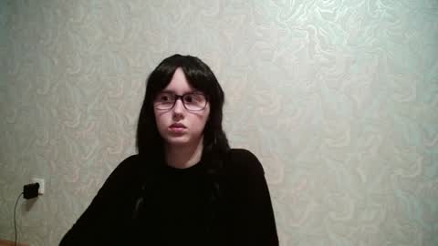 Amomira honeyx online show from 05-19-26, 01:50