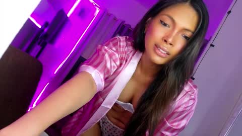 Prinsesa online show from 10-30-25, 06:59