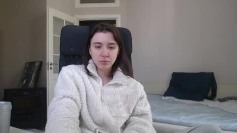miss unforgettable online show from 05-10-26, 11:37
