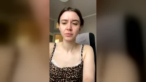 miss unforgettable online show from 06-06-26, 11:37