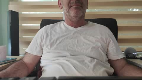 AmorLin online show from 04-09-26, 11:48