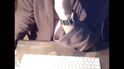Snapshot of amslave4f chatting on 12-16-24, 10:13 amslave4f online show from 12-16-24, 10:13