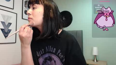 Amy 3 online show from 11-27-25, 04:36