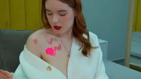 Amy online show from 03-08-26, 02:04