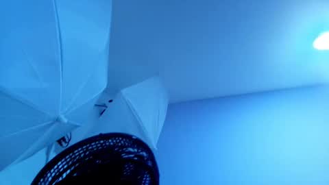 amy__wats0n online show from 10-05-25, 07:01