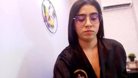 amy__wats0n online show from 10-06-25, 07:22
