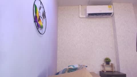amy__wats0n online show from 12-19-25, 07:10