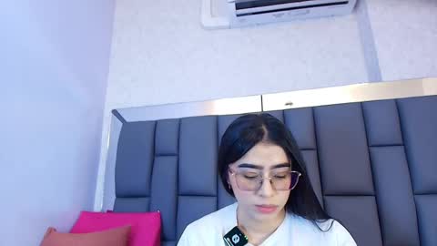 amy__wats0n online show from 04-20-26, 07:15