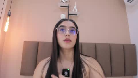 Snapshot of amy__wats0n chatting on 05-26-26, 07:10 amy__wats0n online show from 05-26-26, 07:10