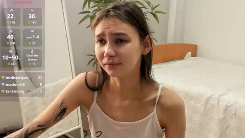 Amy online show from 10-10-25, 12:42