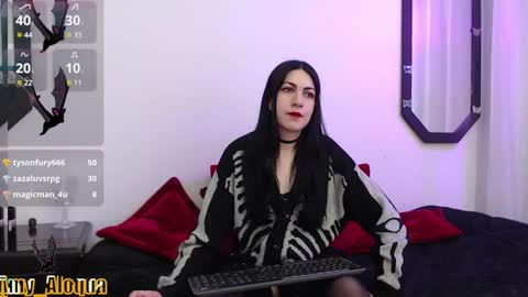 Snapshot of amy_aloqua chatting on 01-11-25, 06:23 Amy online show from 01-11-25, 06:23
