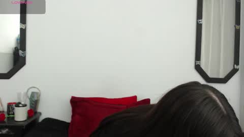 Snapshot of amy_aloqua chatting on 09-22-25, 03:25 Amy online show from 09-22-25, 03:25