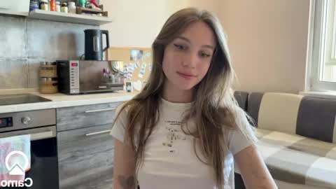 Amy Chill online show from 06-07-26, 01:37