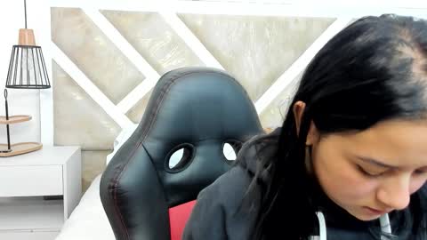 Aleja   online show from 01-10-26, 12:45