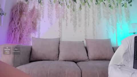 Hello I am Allison Welcome to my room and let is  have a good time together whith me online show from 02-07-26, 09:29