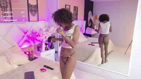 Amy online show from 11-09-25, 07:23