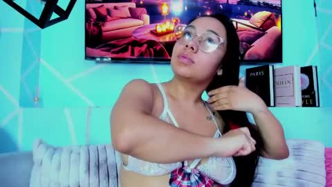 Emy Noa  online show from 04-04-26, 01:04