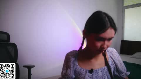 Snapshot of amy_peachy chatting on 06-04-26, 03:45 Amy online show from 06-04-26, 03:45