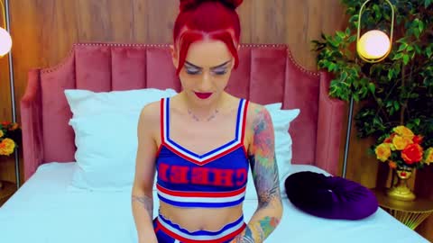 Snapshot of amy_rider chatting on 12-21-24, 11:24 amy_rider online show from 12-21-24, 11:24