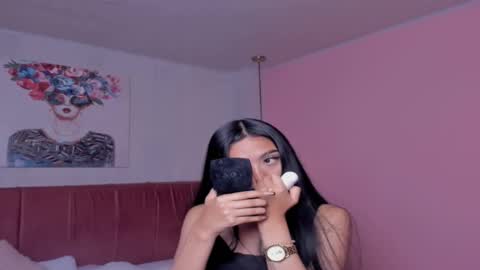 Snapshot of amy_saenz_ chatting on 10-13-25, 10:10 amy_saenz_ online show from 10-13-25, 10:10