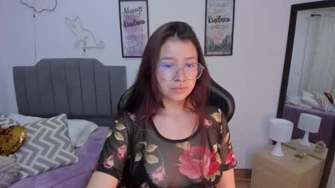 Amy sophia 3 online show from 03-05-26, 11:28