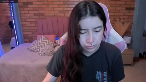 Amy sophia 3 online show from 05-22-26, 11:27
