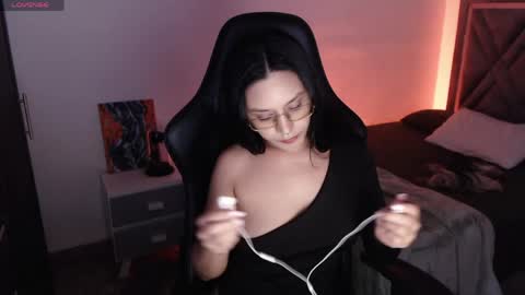 Mia Cristancho online show from 05-23-26, 08:46