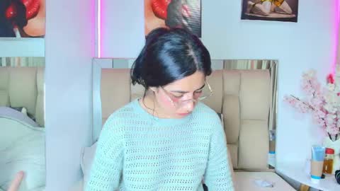 Snapshot of amy_swann chatting on 04-25-26, 01:41 Amy online show from 04-25-26, 01:41