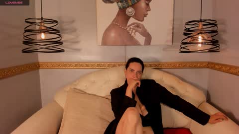 amy_walls7 online show from 03-13-26, 12:01