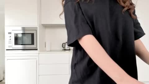 girl next door named Amy online show from 04-21-26, 02:23