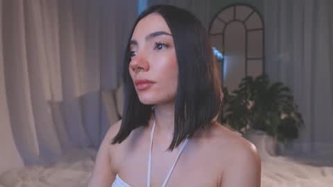 Amy Armstrong online show from 02-26-26, 10:20