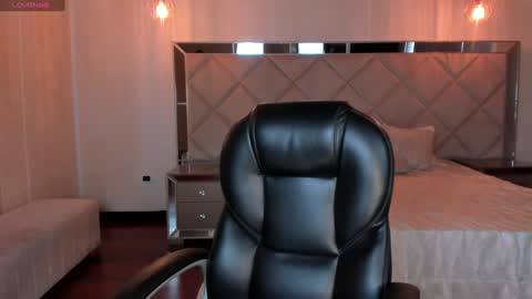 Amy  online show from 12-15-24, 05:31