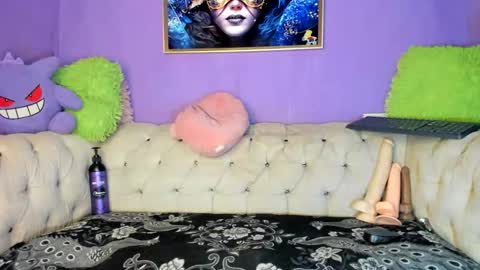 Amy Kamila online show from 01-14-26, 05:07